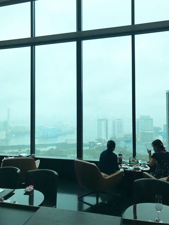 コンラッド東京