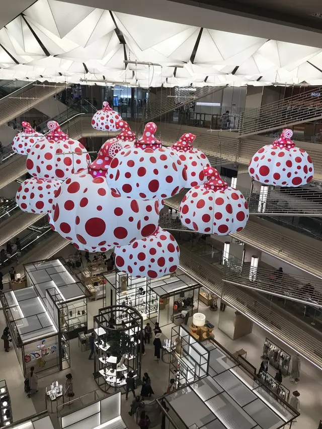 ギンザ シックス（GINZA SIX）