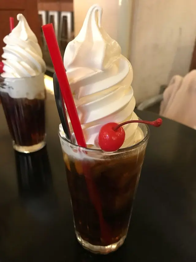 オンザコーナー （ON THE CORNER NO.8 BEAR POND）