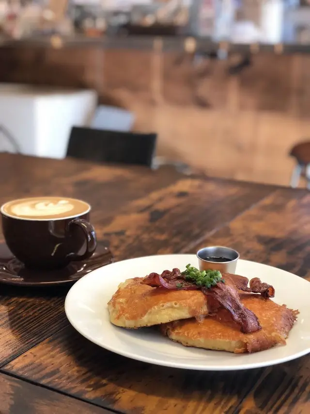 【閉店】モーニング グラス コーヒー プラスカフェ （MORNING GLASS COFFEE + CAFĒ）
