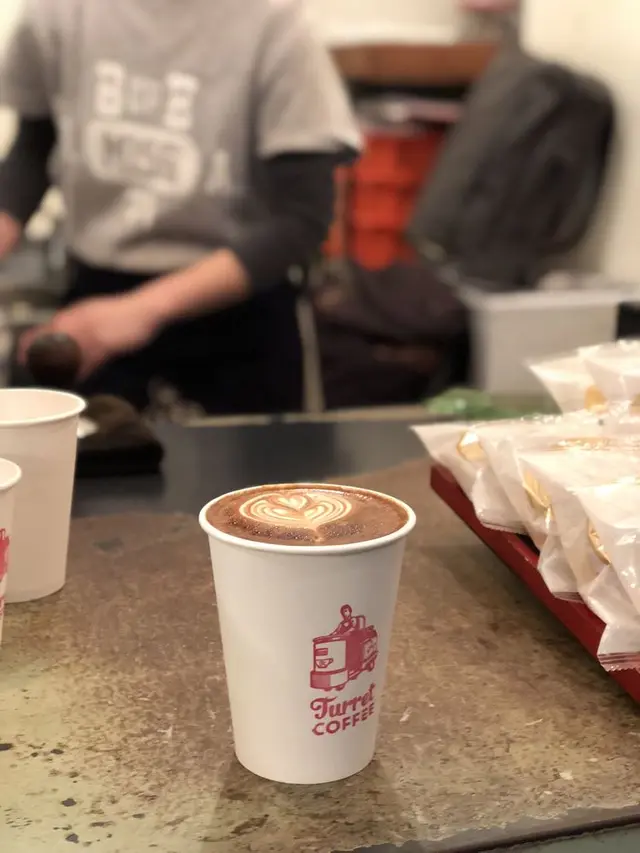 Turret Coffee （ターレットコーヒー）