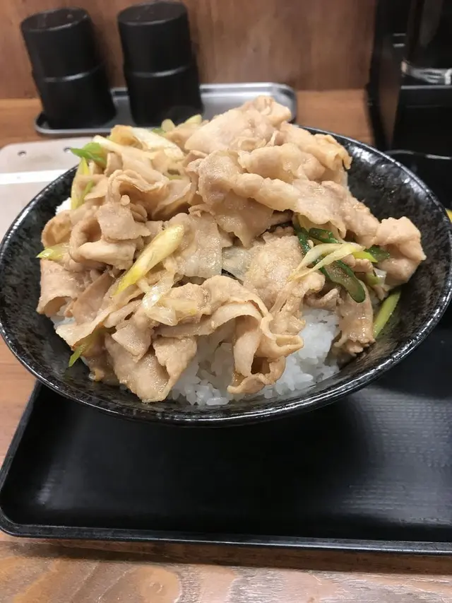 伝説のすた丼屋 福井開発店