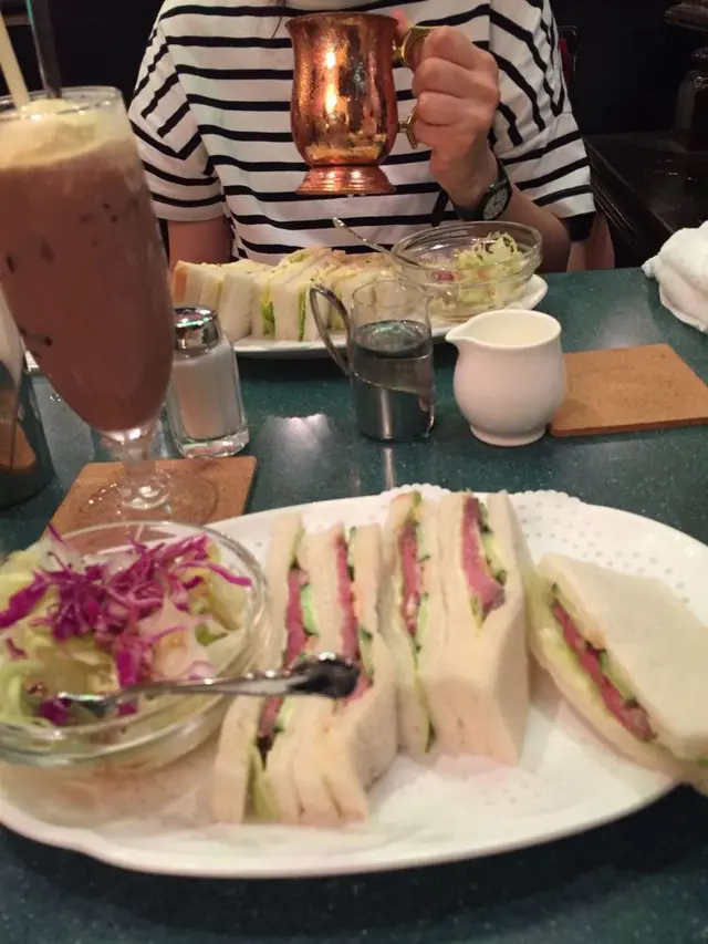 コーヒー専門店 伯爵 池袋北口店