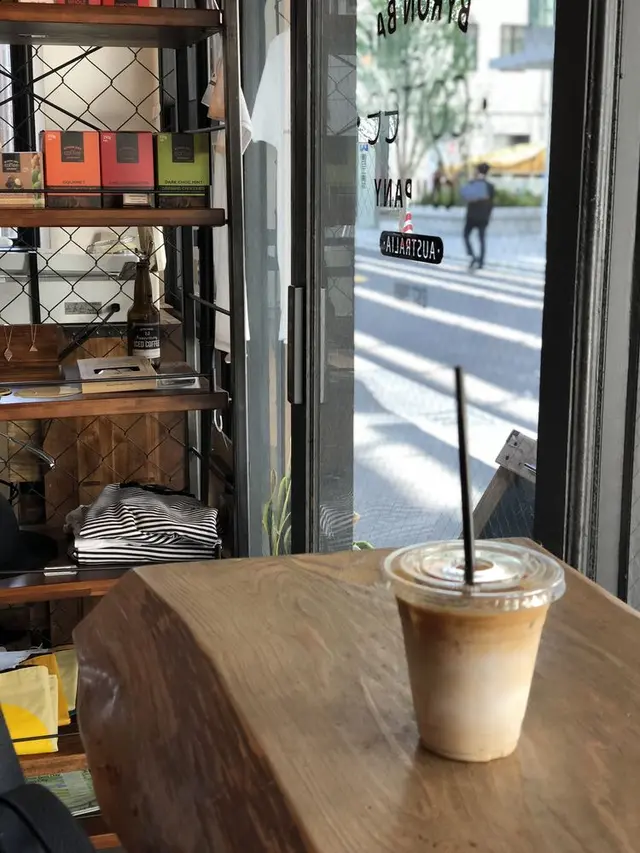 Byronbay Coffee 大門店（バイロンベイコーヒー 大門店）