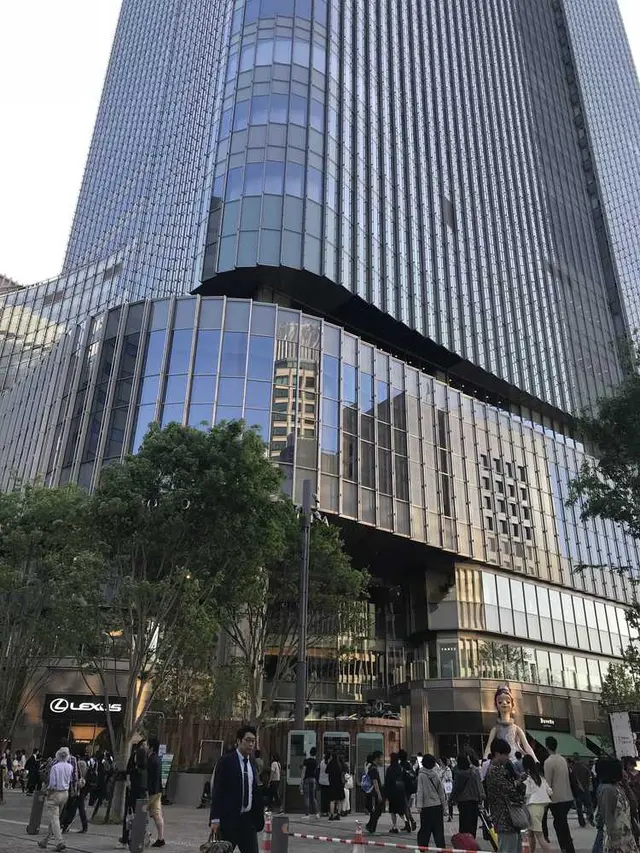 LEXUS MEETS … （レクサス　ミーツ）