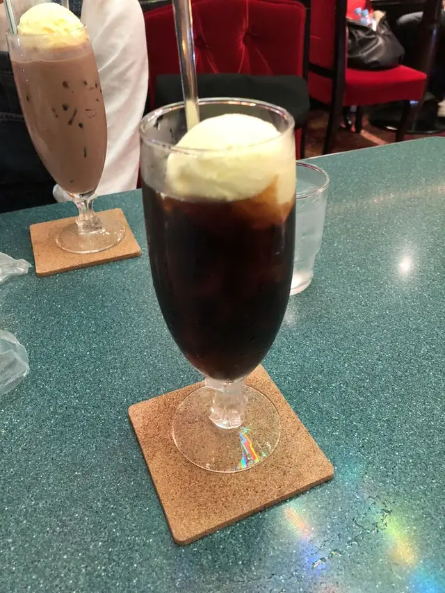 コーヒー専門店 伯爵 池袋北口店