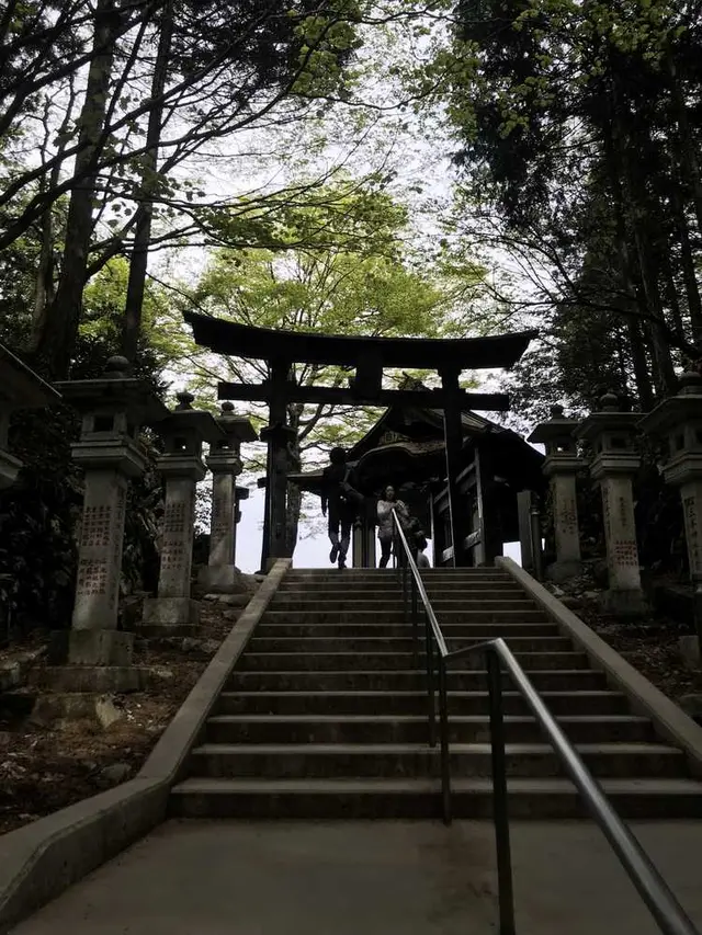 三峯神社