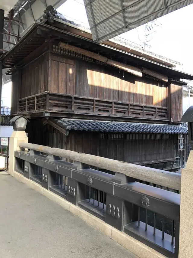 黒壁スクエア