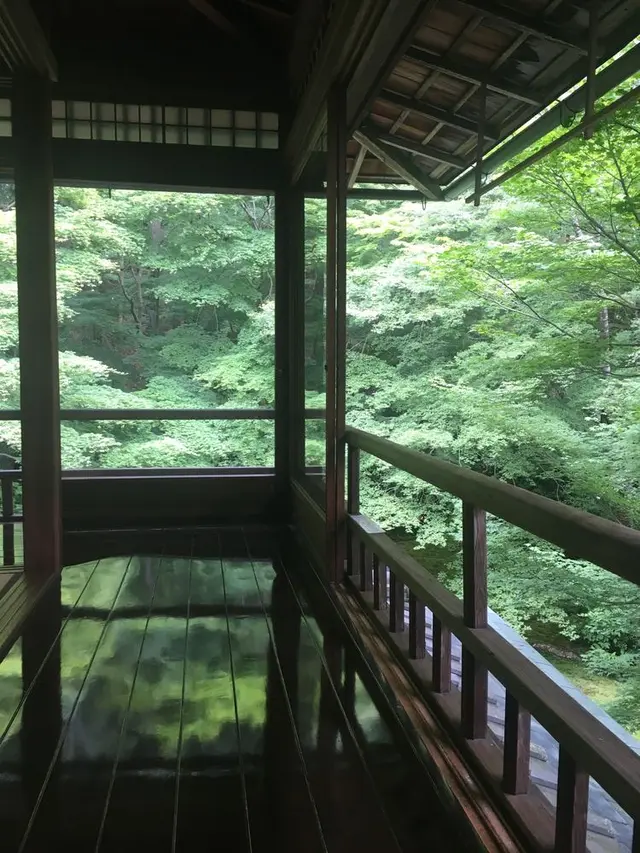 瑠璃光院