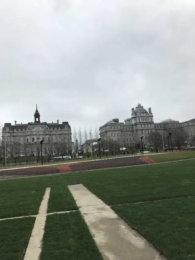 モントリオール