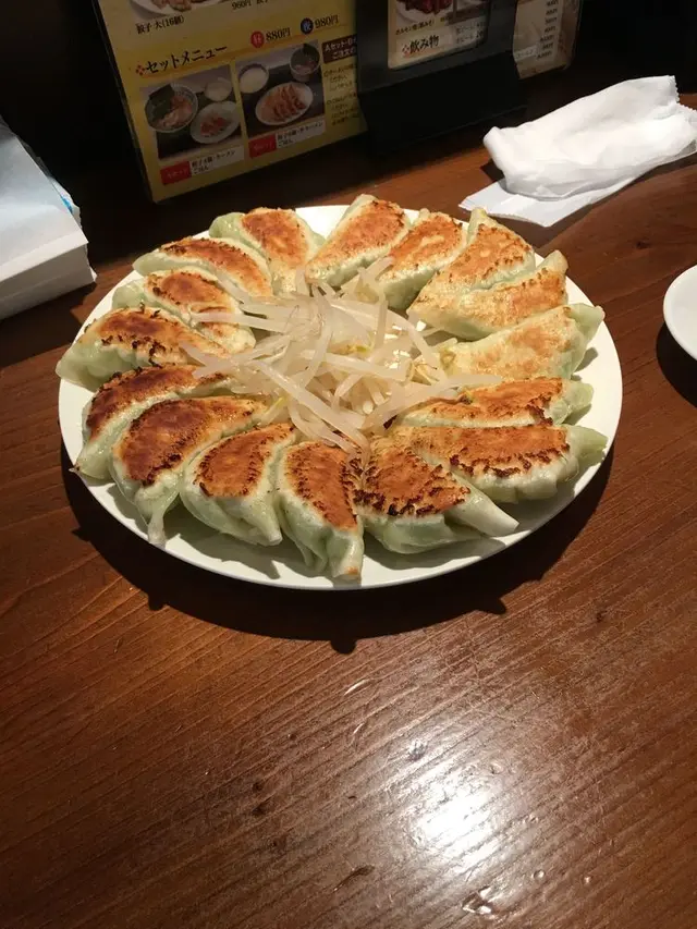 餃子むつぎく