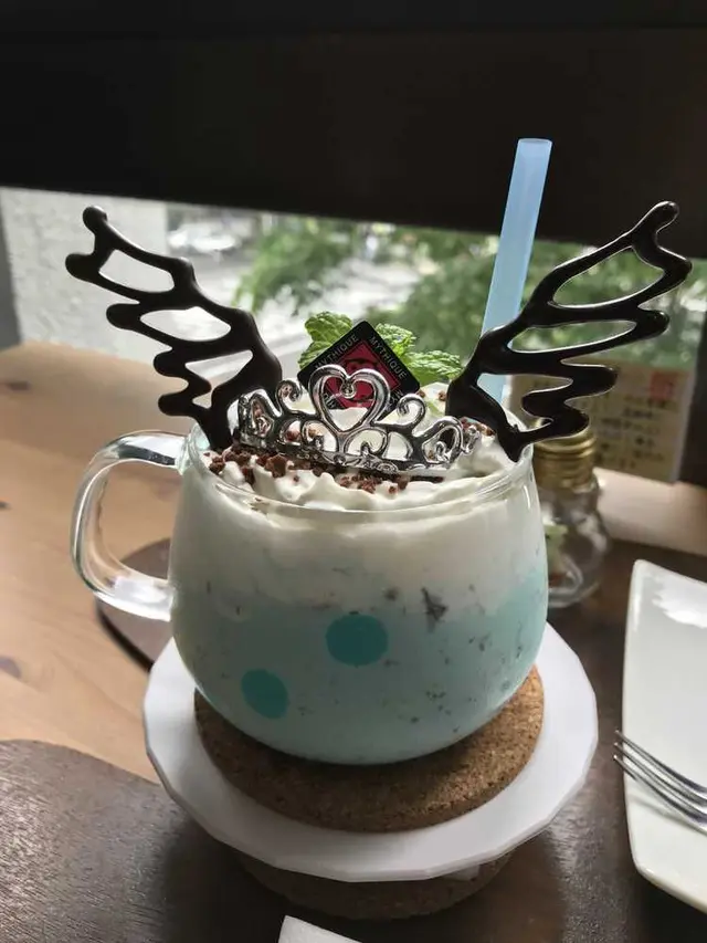 カフェ ミティーク