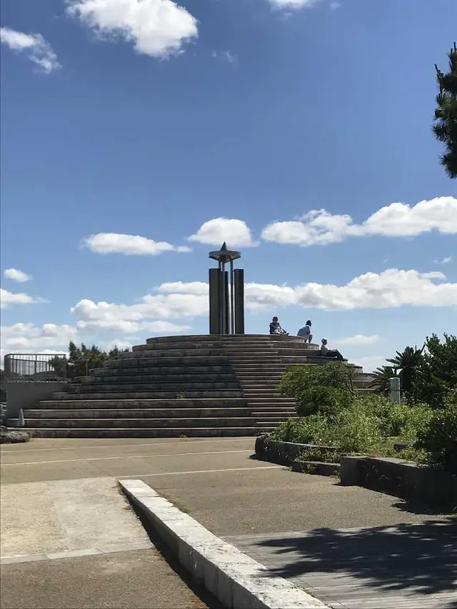 湘南港（江の島ヨットハーバー）