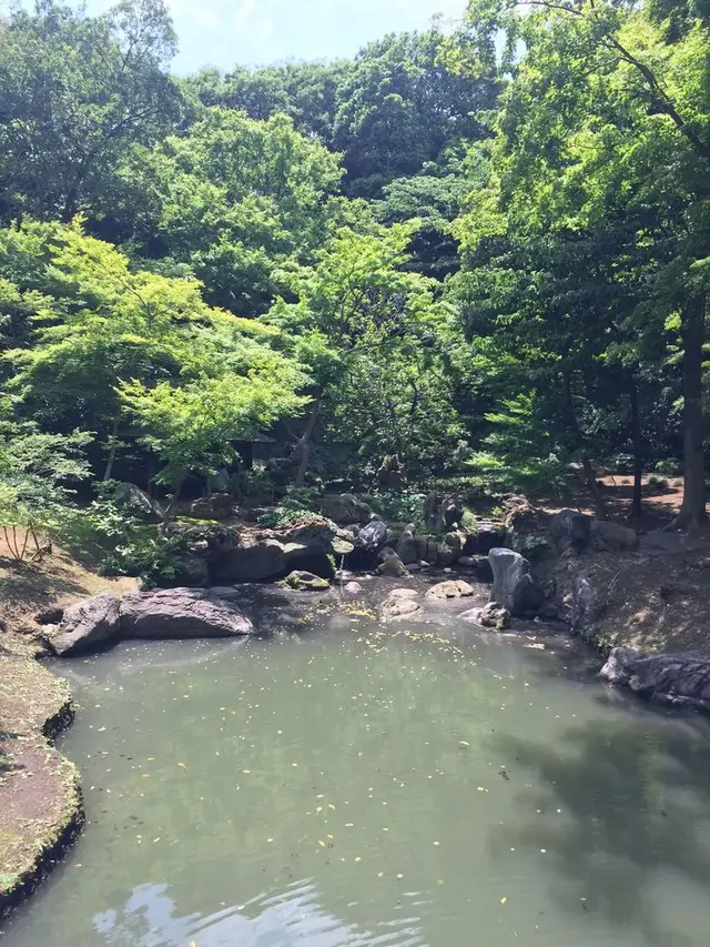 六義園