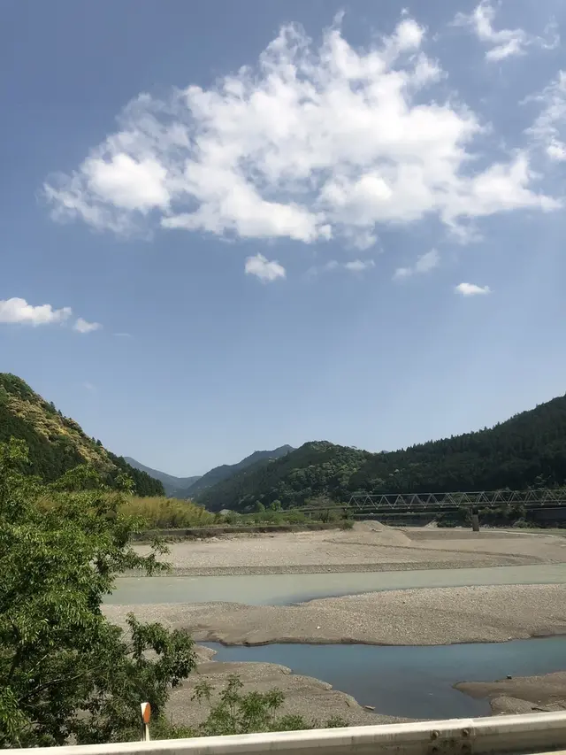 高原熊野神社 （熊野古道 中辺路）