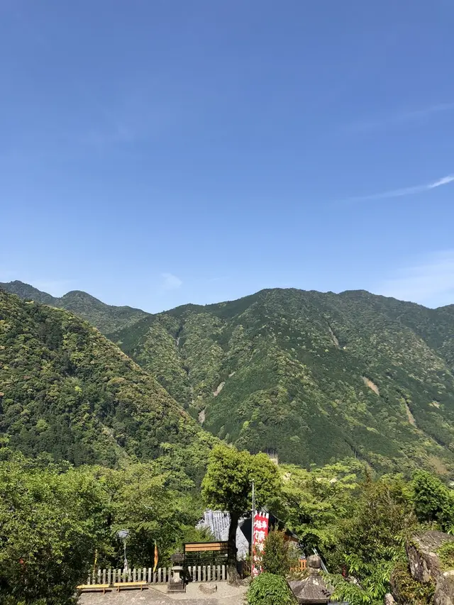 那智大社 青岸渡寺 参道入口 熊野古道