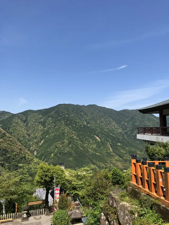 那智大社 青岸渡寺 参道入口 熊野古道