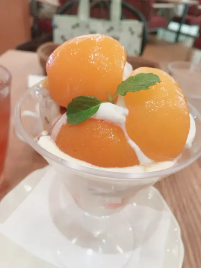 アフタヌーンティー・リビング 横浜ジョイナス