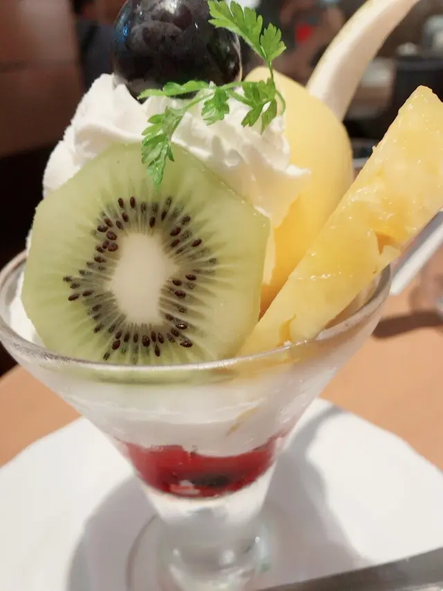 京橋千疋屋 東京駅一番街店