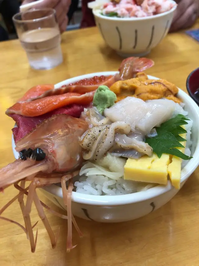 小樽 北のどんぶり屋 滝波商店