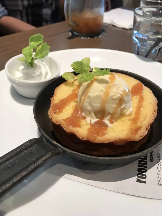 ルームラックス カフェ （roomlax Cafe）