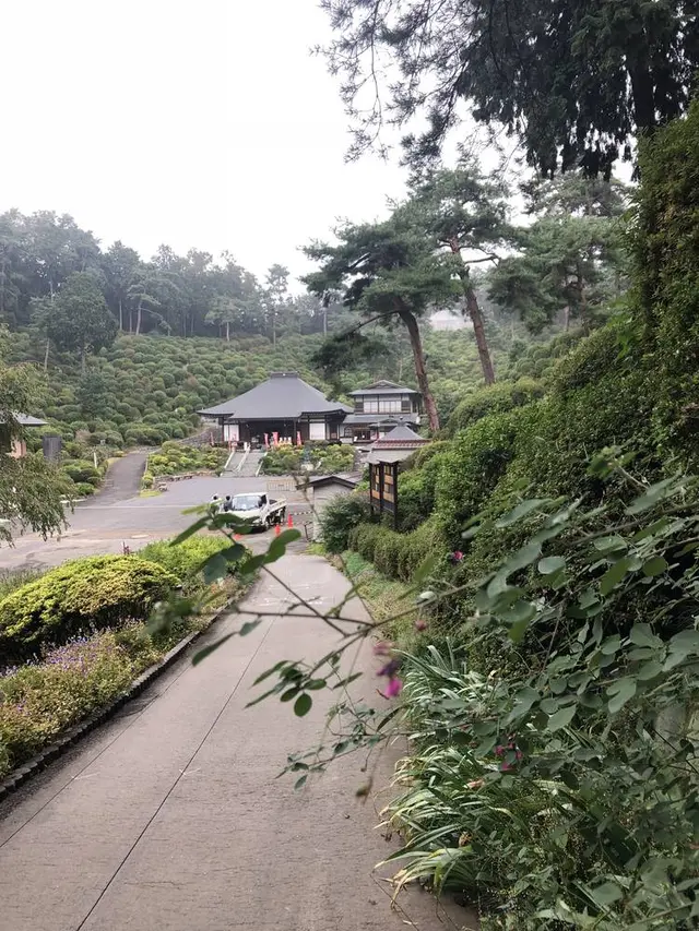 塩船観音寺