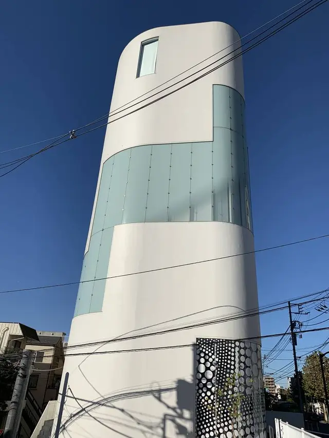 草間彌生美術館