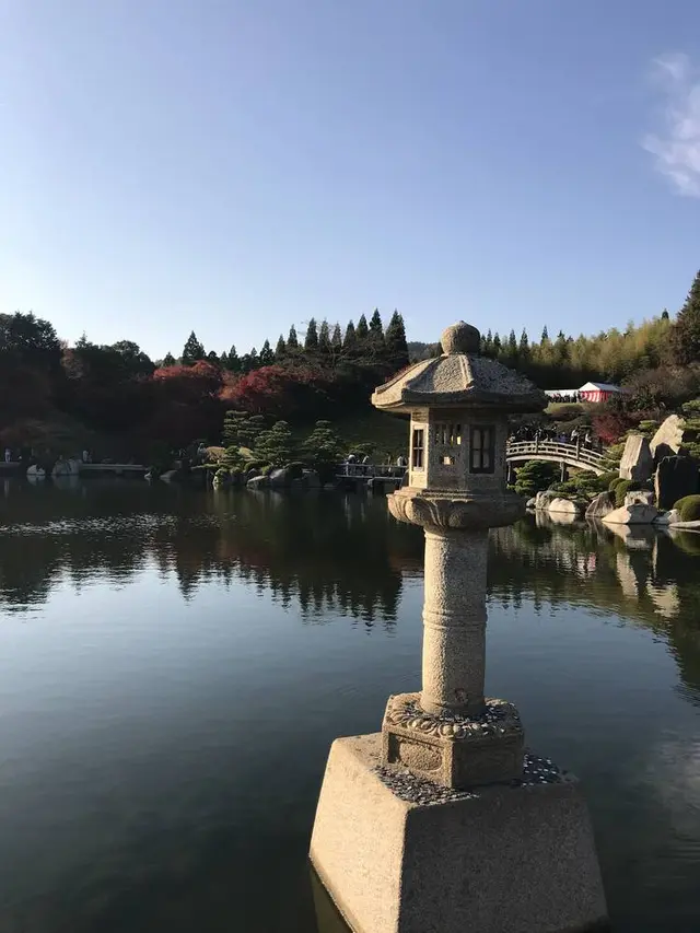 三景園