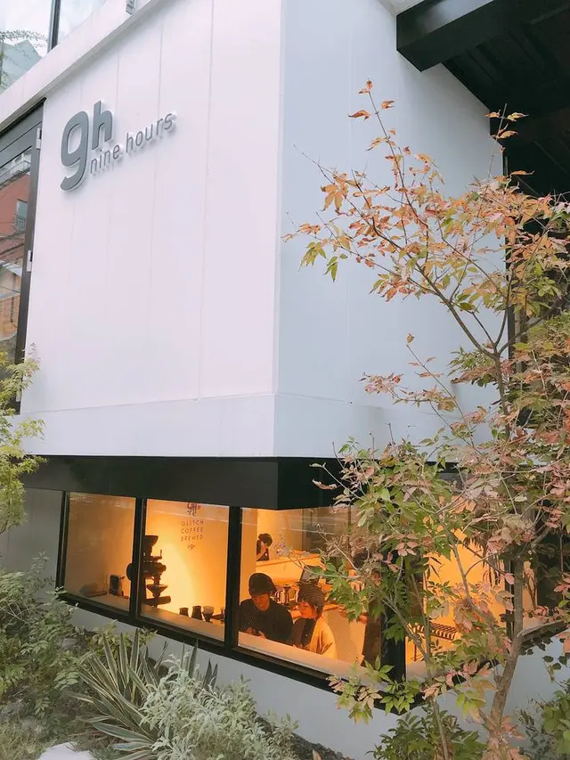 グリッチコーヒーブリュード@9h（GLITCH COFFEE BREWED）