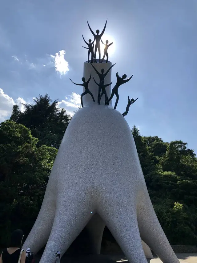 川崎市岡本太郎美術館