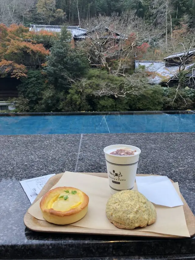 東府やベーカリー＆カフェ