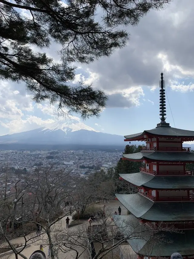 新倉富士浅間神社