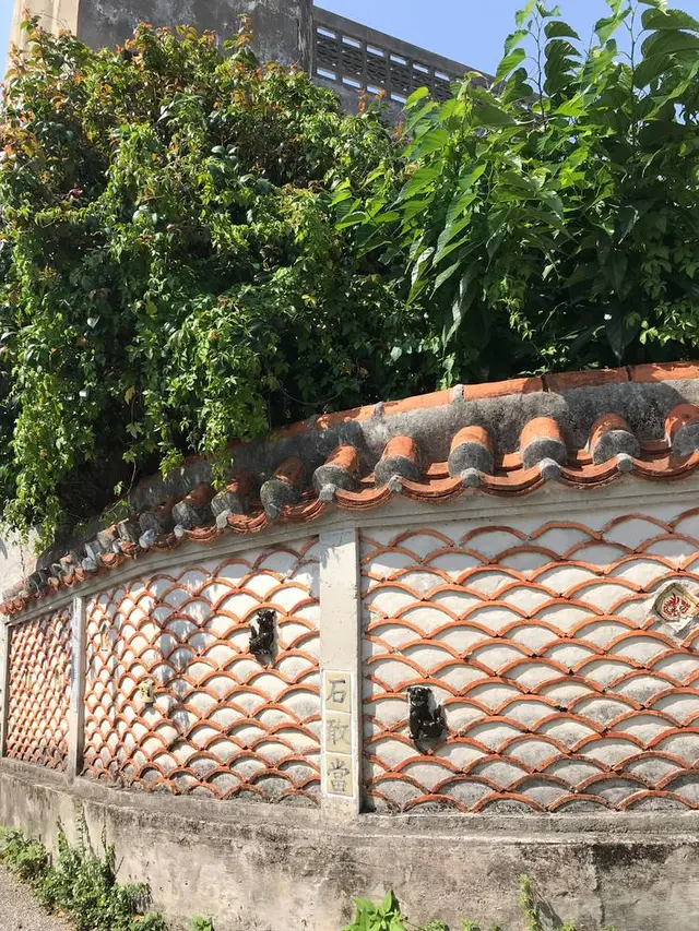 壺屋やちむん通り