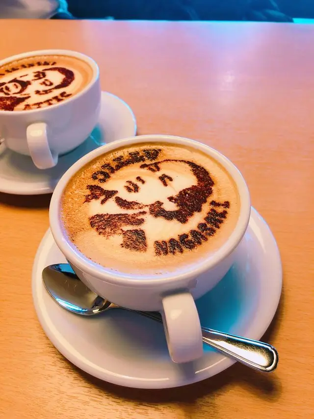 Delicious Restaurant Attic