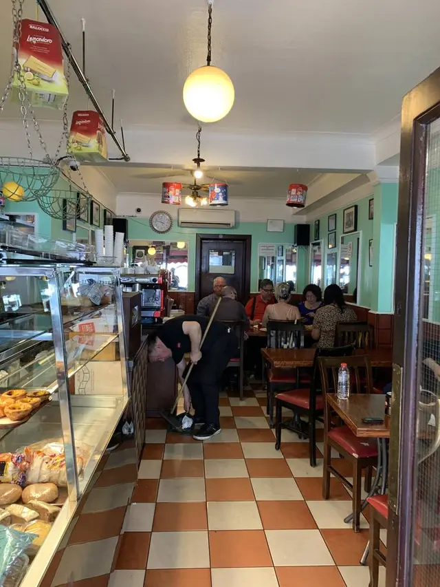 Speedy's Sandwich Bar & Cafe