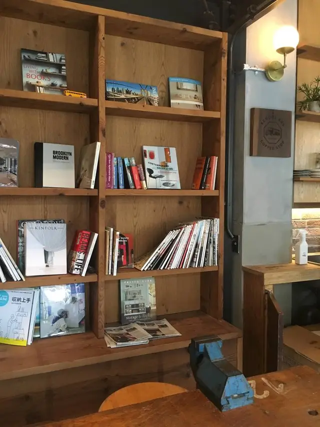 SCHOOL BUS COFFEE STOP KYOTO （スクールバスコーヒーストップ）