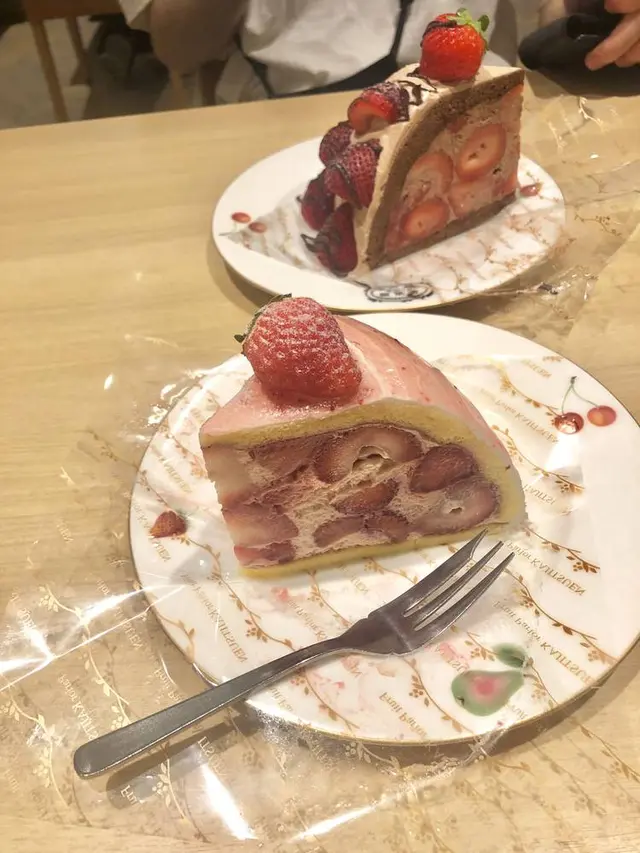 【閉業】果実園リーベル 新宿店