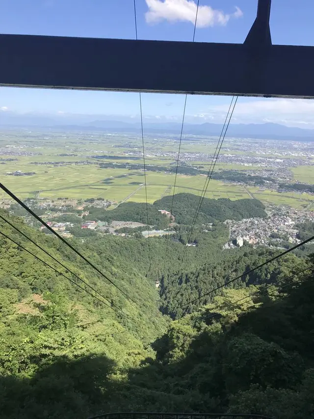 弥彦山
