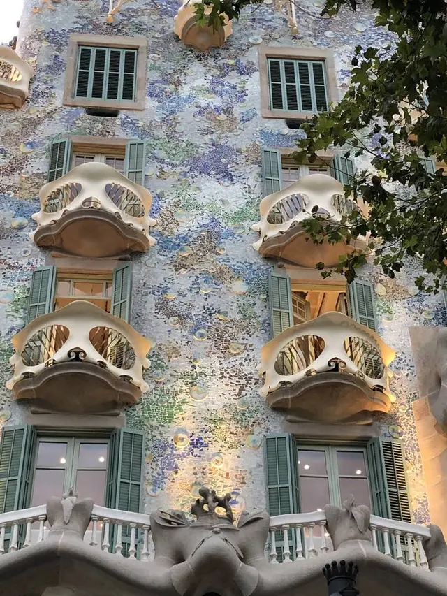 カサ・バトリョ