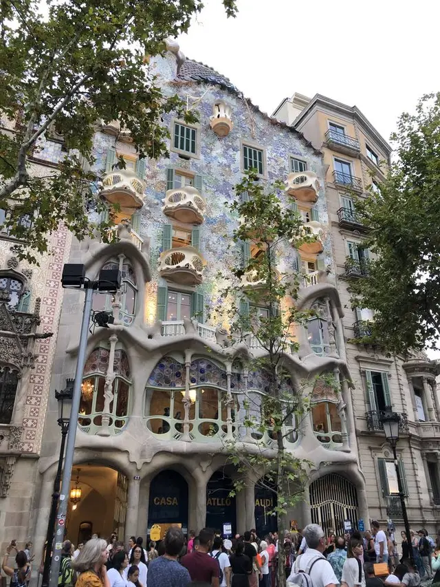 カサ・バトリョ