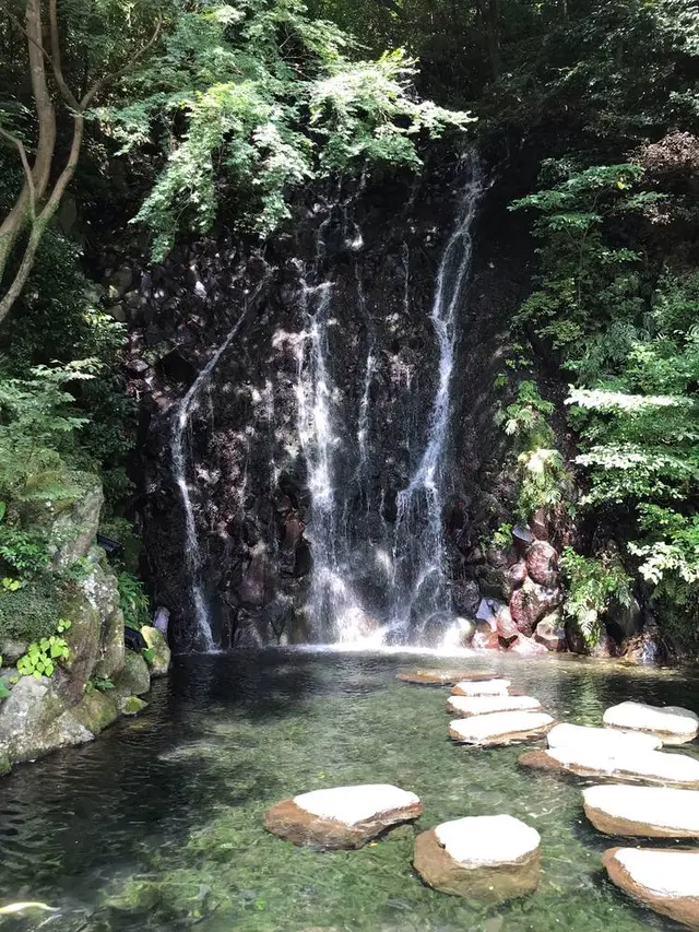 天成園