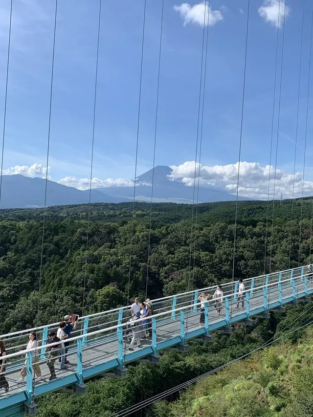 鳴沢氷穴