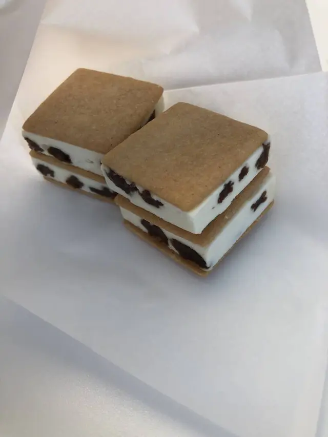 六花亭 札幌本店