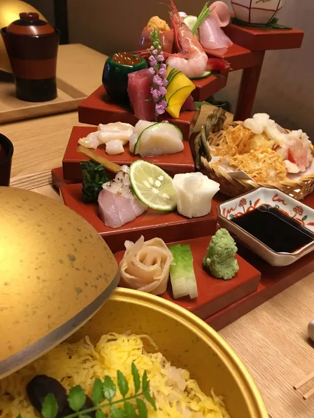 路地との本 （旧：路地中ノ）