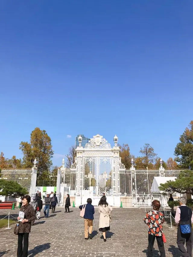 迎賓館赤坂離宮 (Akasaka Palace)