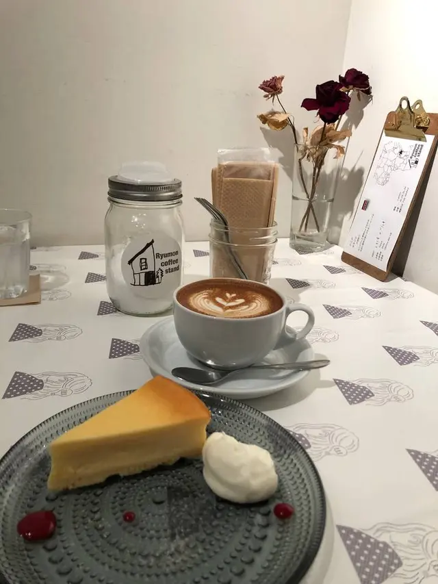 Ryumon coffee stand（リュモンコーヒースタンド）