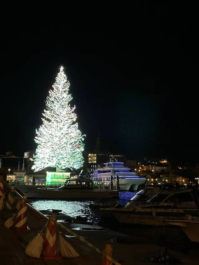 金森赤レンガ倉庫