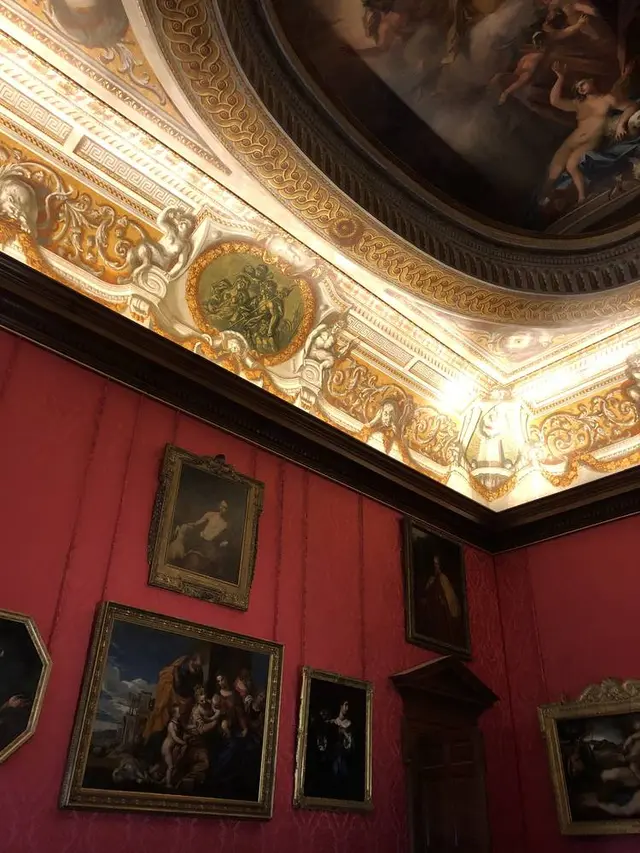 ケンジントン・パレス