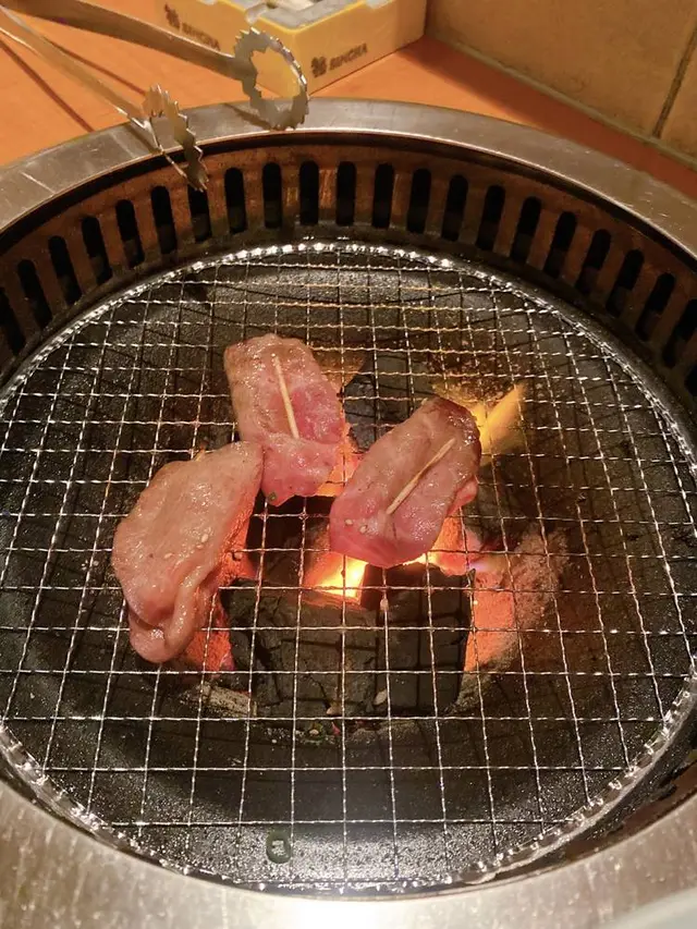 炭火焼肉イリアちゃん