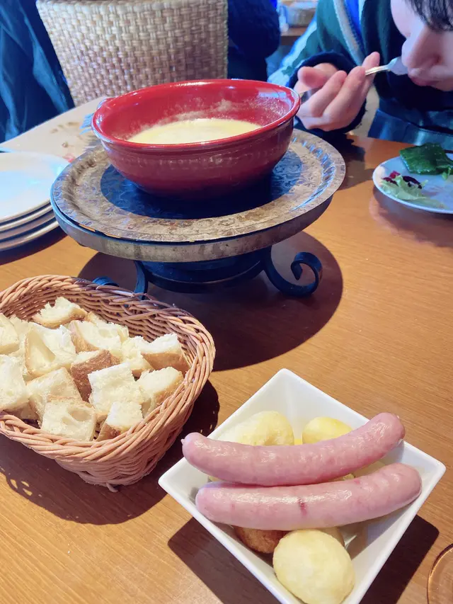 アトリエ・ド・フロマージュ 軽井沢ピッツェリア